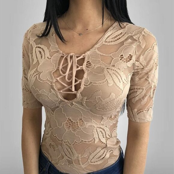 Guess Beige Lace Up Corset Rose Bodysuit Floral Short Sleeves Mesh New - Picture 1 of 10